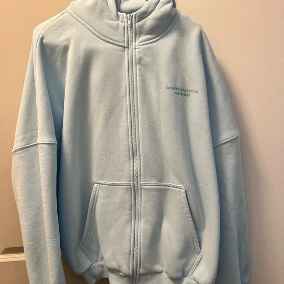 Comfrt Pastel Zip Hoodie NWOT - Picture 2 of 6